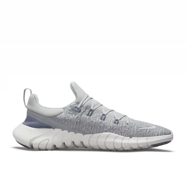 NIKE FREE RN 5.0 NEXT NATURE 系列柔軟透氣防滑耐磨男子透氣輕盈公路跑步鞋 灰色#特價搶購#