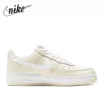 Nike Air Force Prm米白