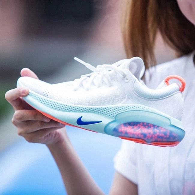 Nike Joyride Run Flyknit