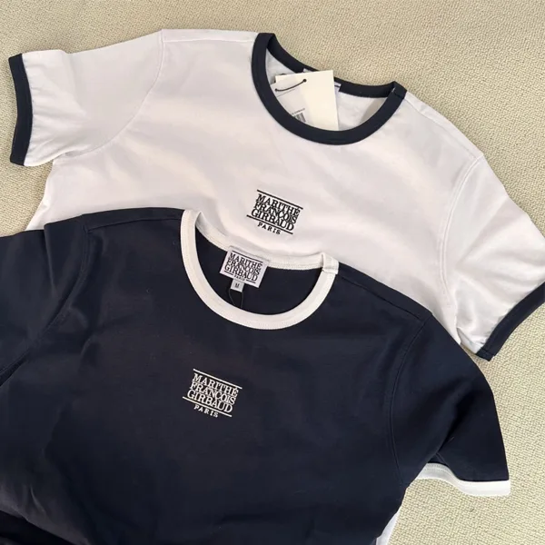 Marithe正品現貨 修身中短款上衣 刺繡棉T恤女 圓領經典小Logo基礎T 時尚單品