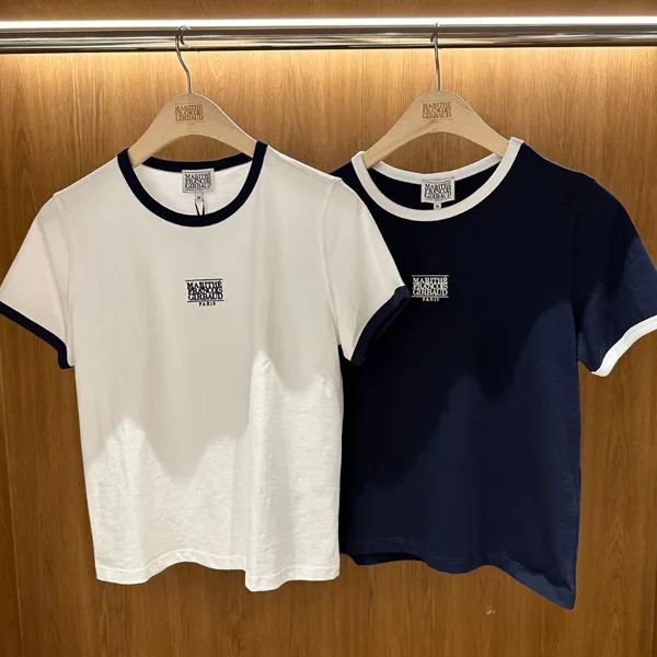 Marithe正品現貨 修身中短款上衣 刺繡棉T恤女 圓領經典小Logo基礎T 時尚單品